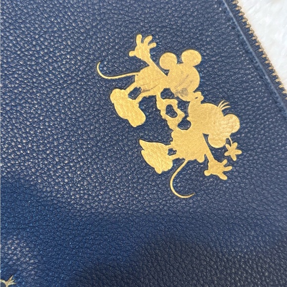 Disney x Pandora Wristlet NWOT Flawed Navy - Picture 7 of 7